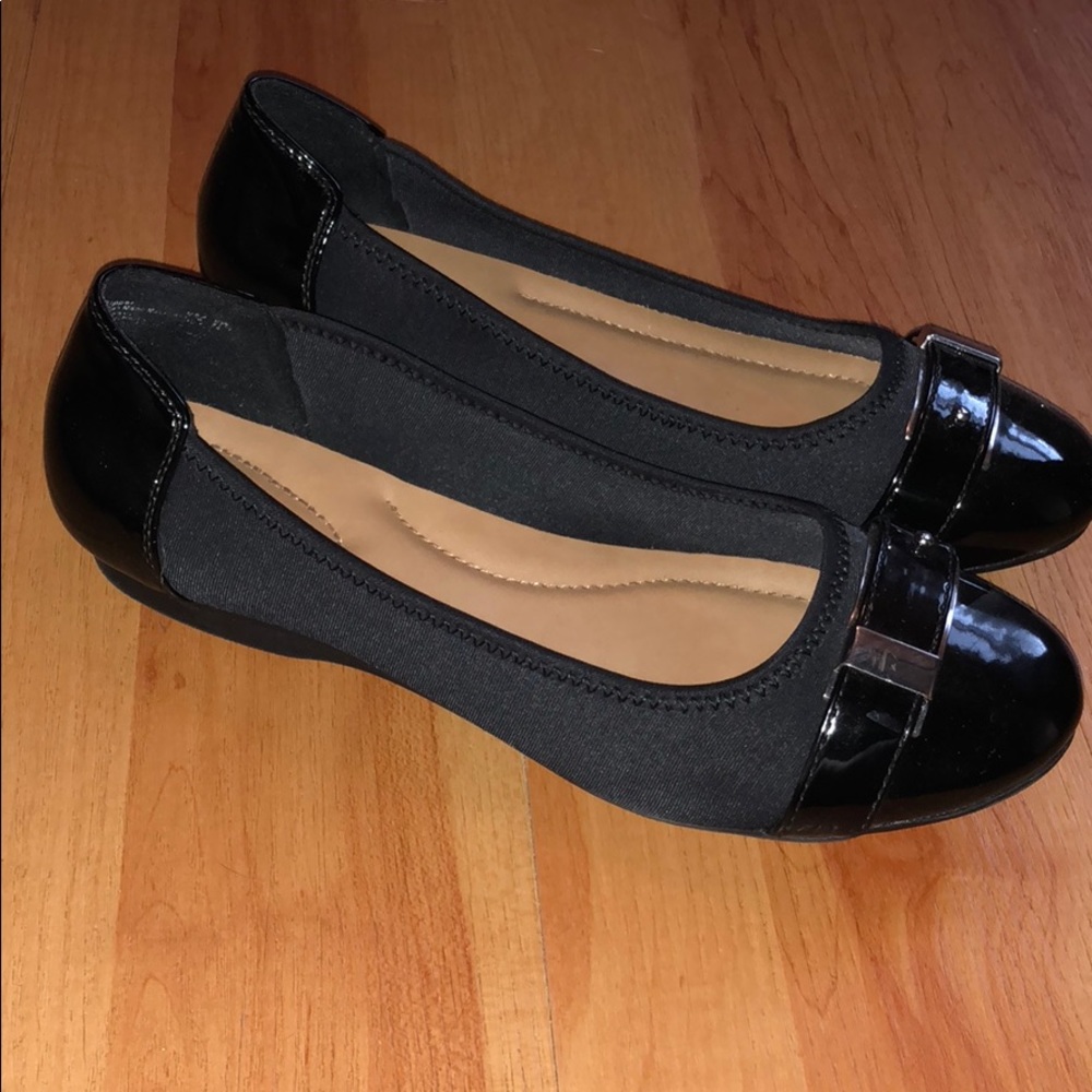 Black flats
